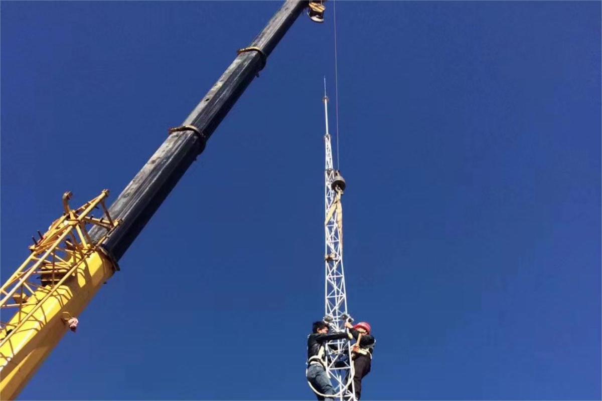 避雷器の取り付け方法